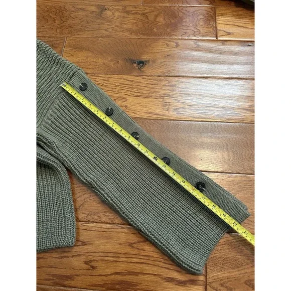 MNG Buttons Detail Knit Sweater Olive Green Khaki SIZE L - Picture 13 of 16